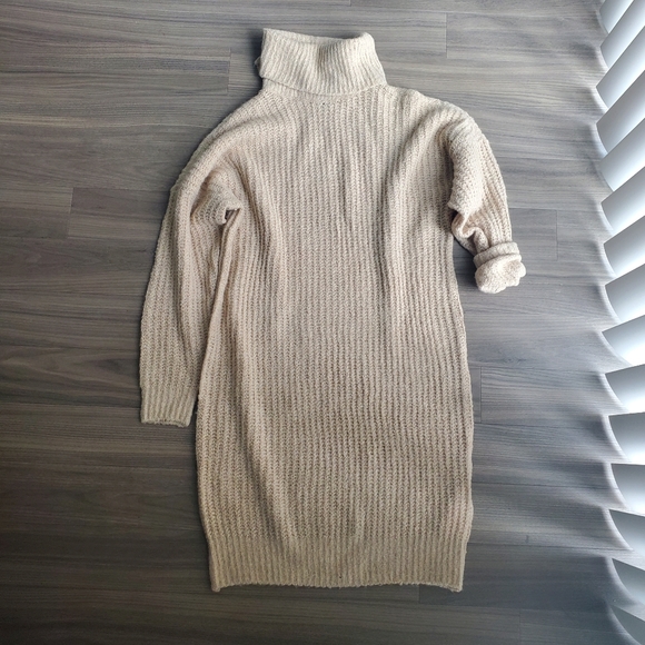 WNOT Rolled High Neck Sweater Dress - Picture 4 of 9